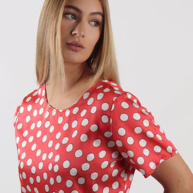 Blusa cuello redondo manga corta
