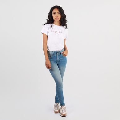 Jean Tiro Medio Bota Skinny