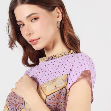 Blusa Cuello Redondo Manga Corta