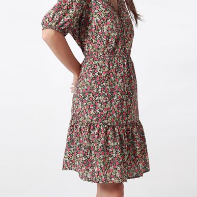 Vestido Cuello V Manga Corta