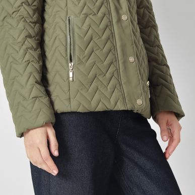 Chaqueta Acolchada con Capota