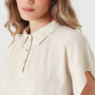 Blusa Cuello Sport Manga Corta