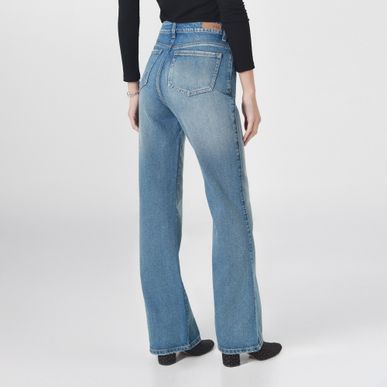 Jean Tiro Alto Bota Flare