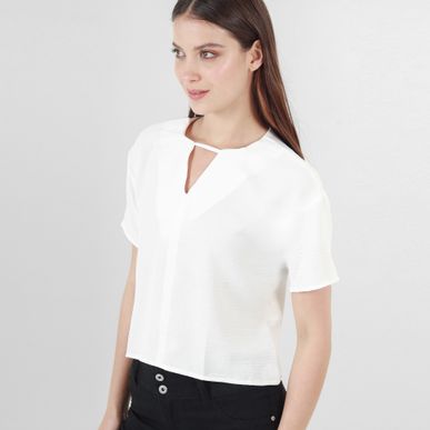 Blusa Cuello V Manga Corta