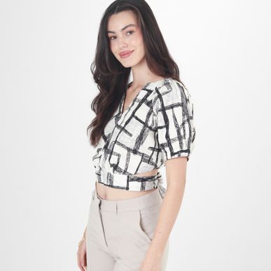 Blusa Cuello V Manga Corta