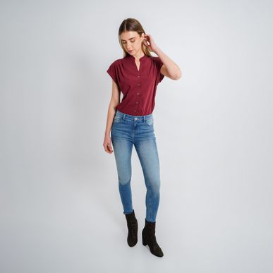 Jean Tiro Medio Bota Skinny