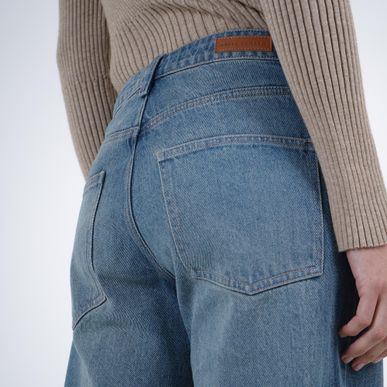 Jean Mom Tiro Alto Bota Recta