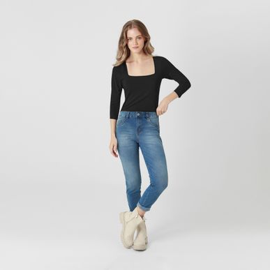 Camiseta Cuello Cuadrado Manga Larga